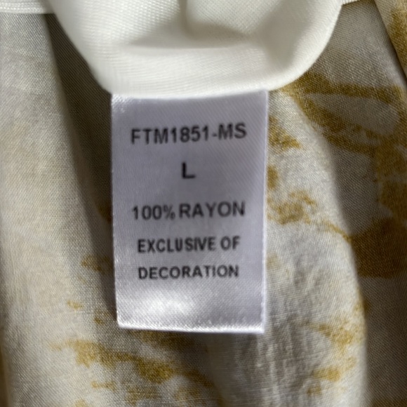 THML Dress - Picture 8 of 10